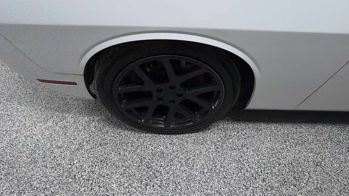 Dodge Challenger photo 26