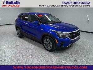 View 2024 Kia Seltos 