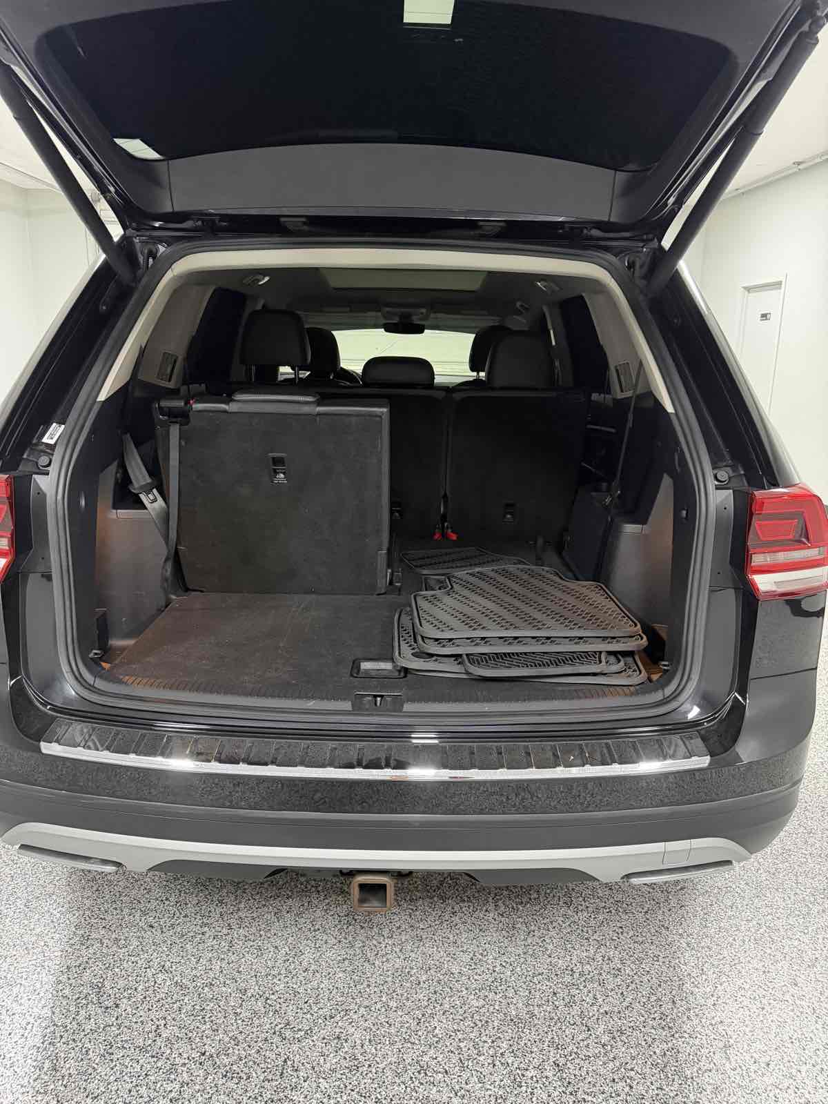 Volkswagen Atlas photo 11