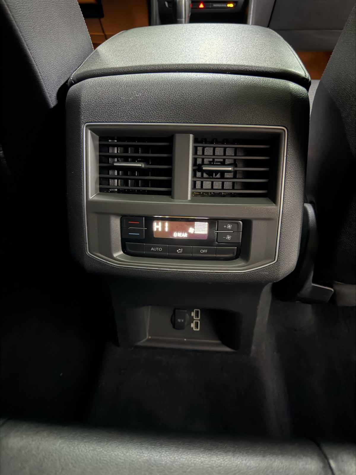Volkswagen Atlas photo 12