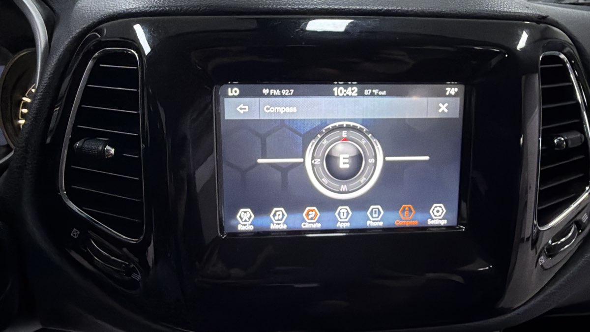 Jeep Compass photo 21