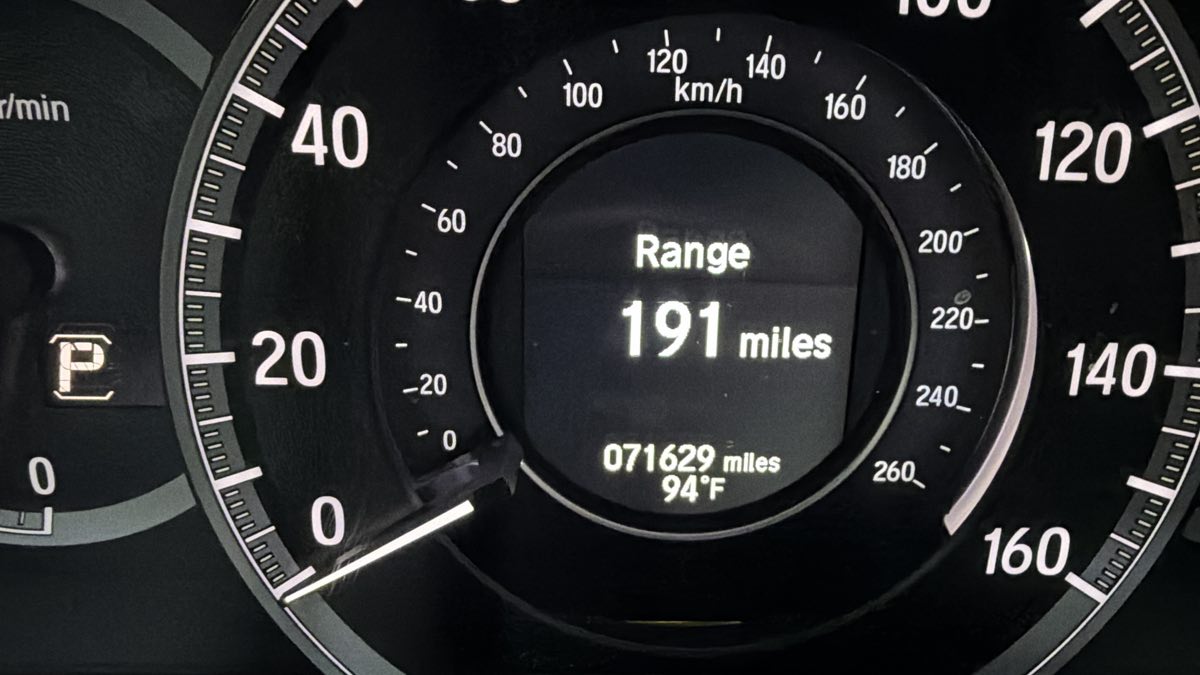 Honda Accord photo 12