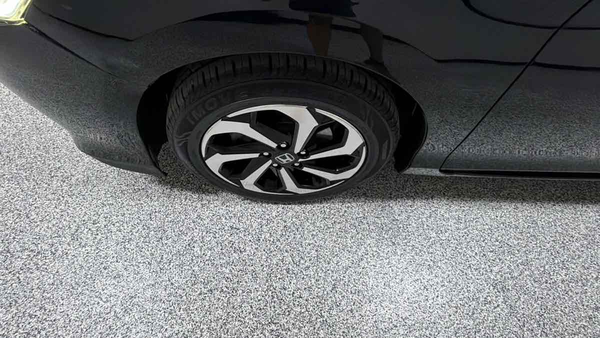 Honda Accord photo 44