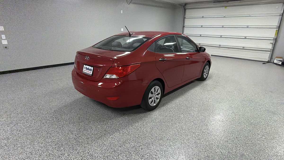 Hyundai Accent photo 4