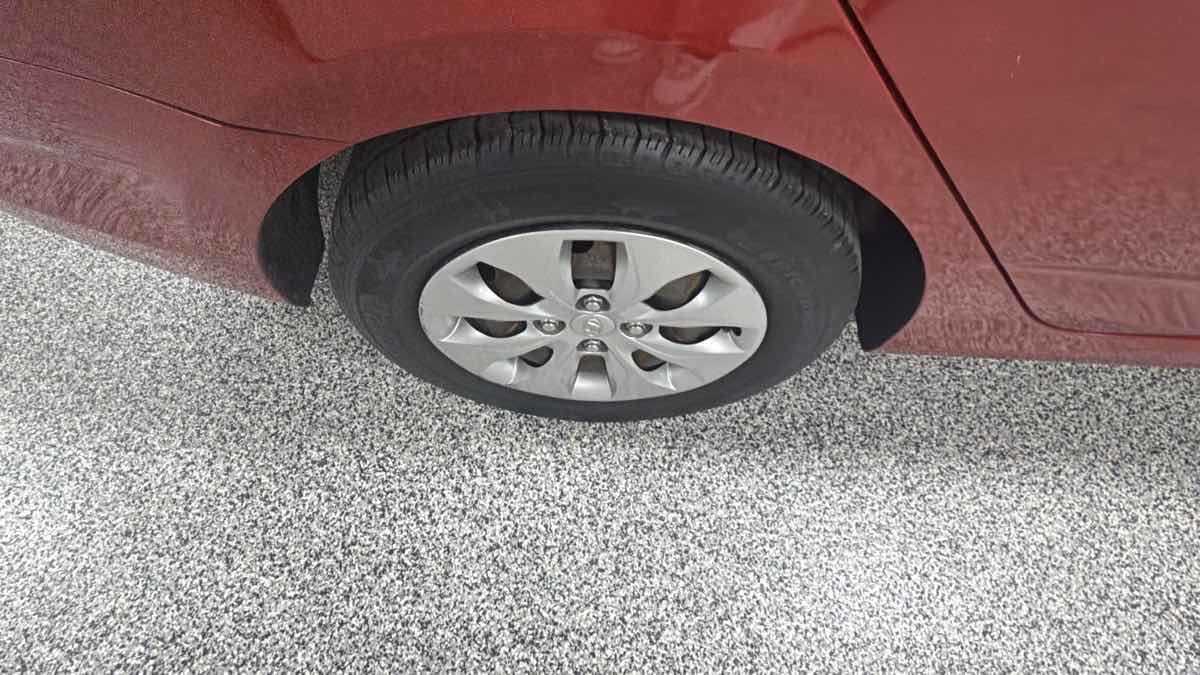 Hyundai Accent photo 37