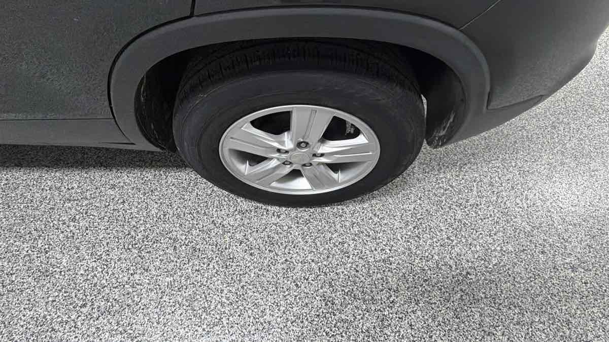 Photo 33 of this Chevrolet Trax