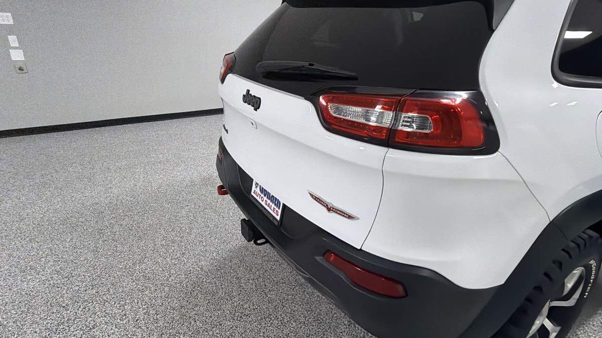 Jeep Cherokee photo 26