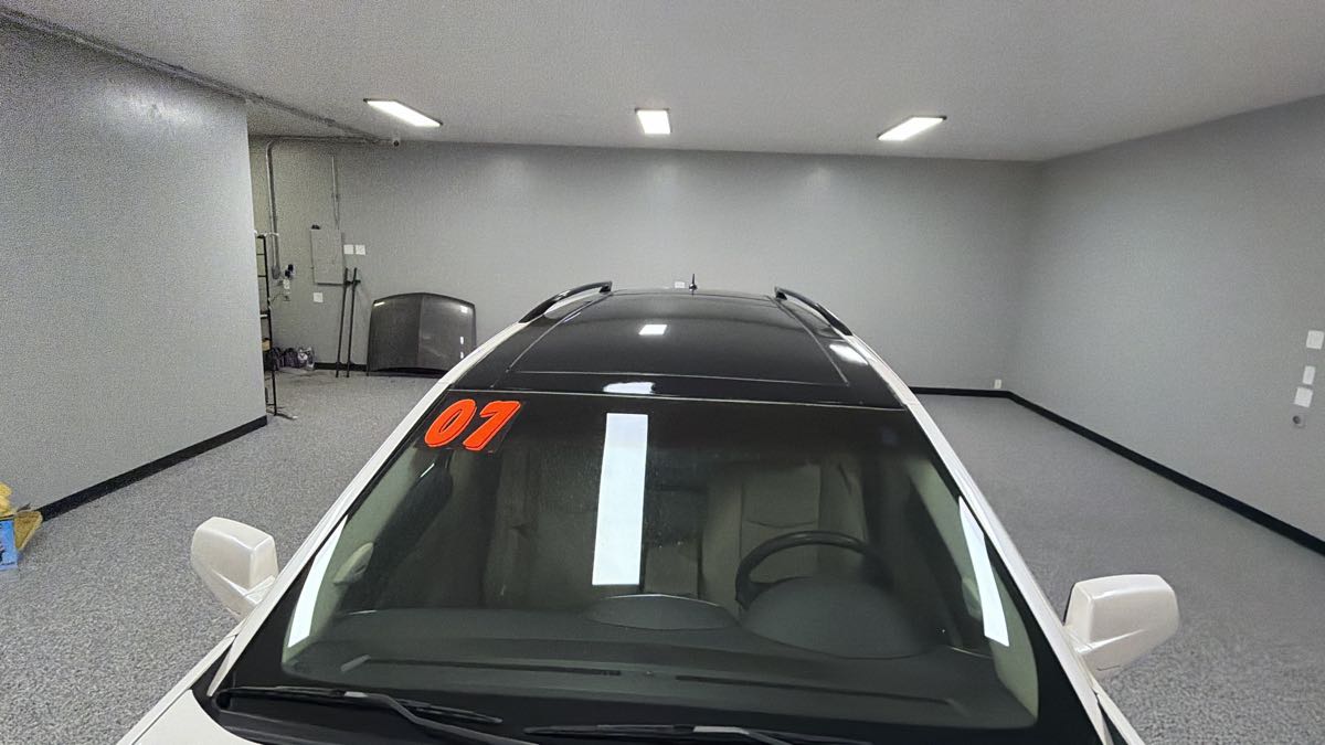 Photo 9 of this Cadillac SRX