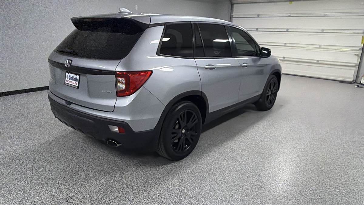 Honda Passport photo 4