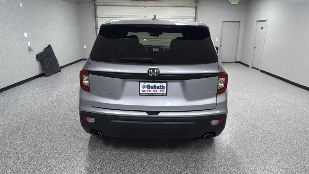 Honda Passport photo 5