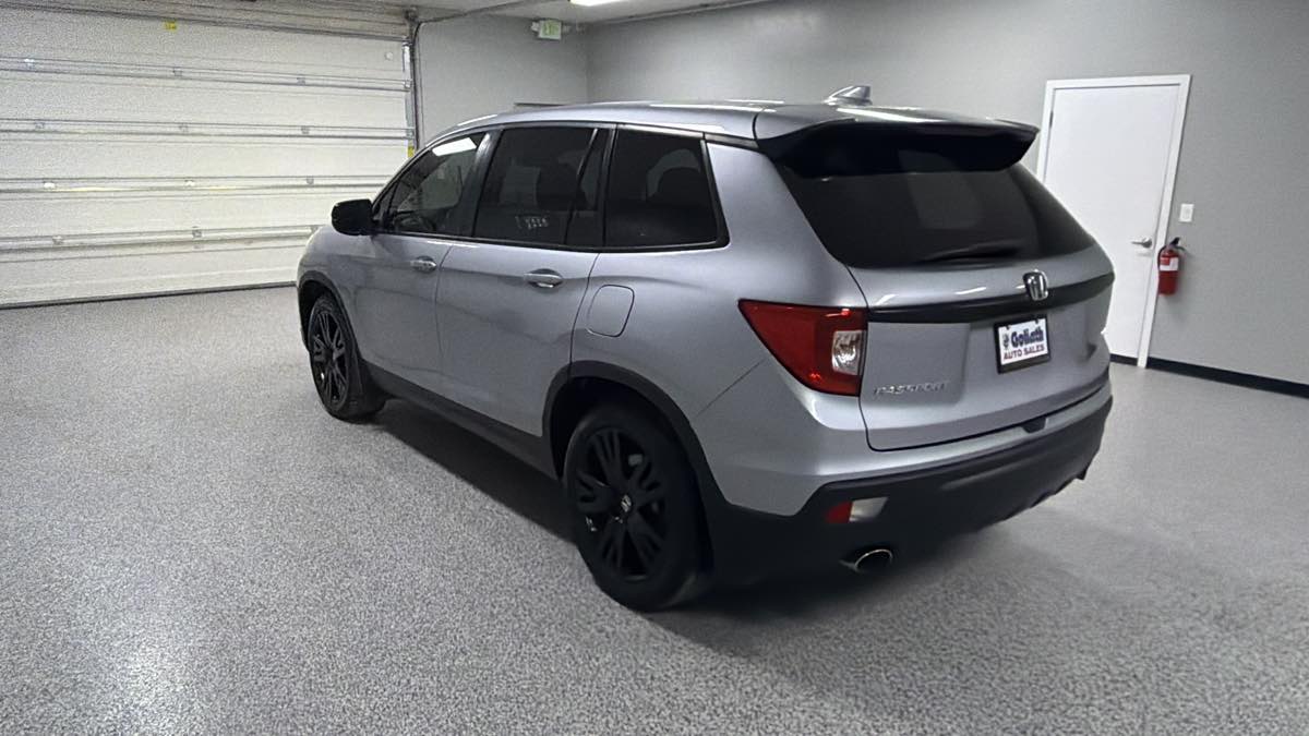 Honda Passport photo 6