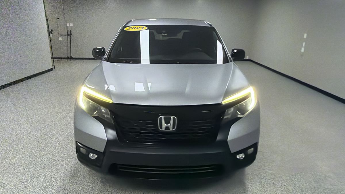 Honda Passport photo 9