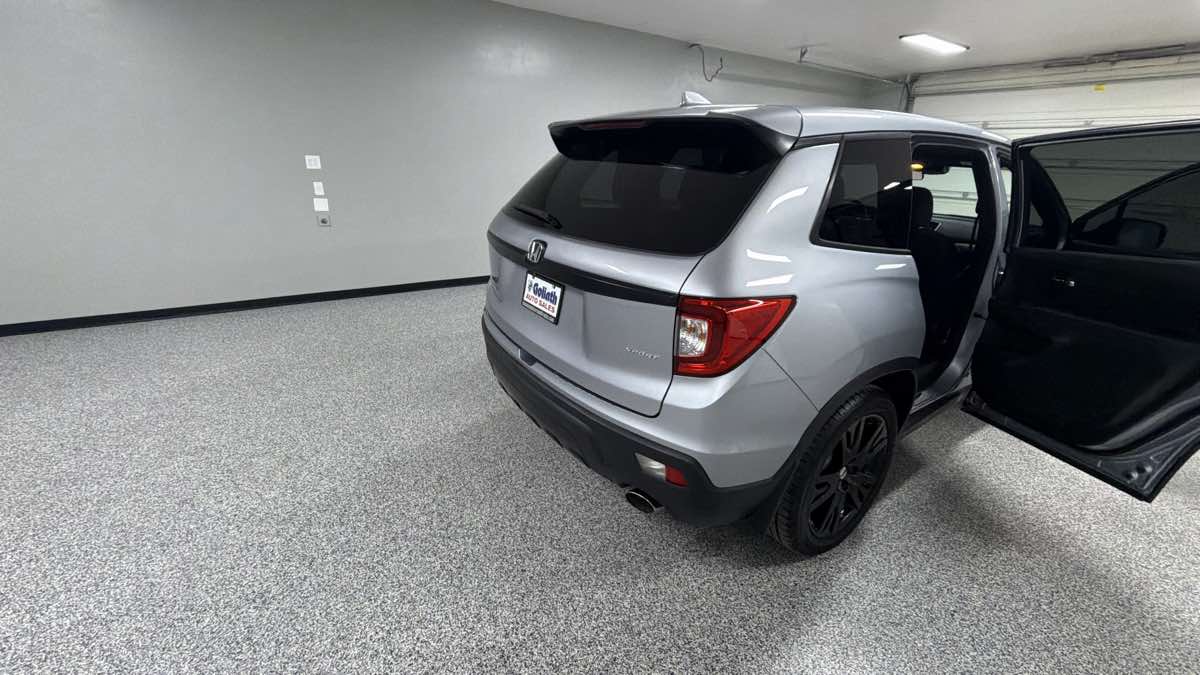 Honda Passport photo 26