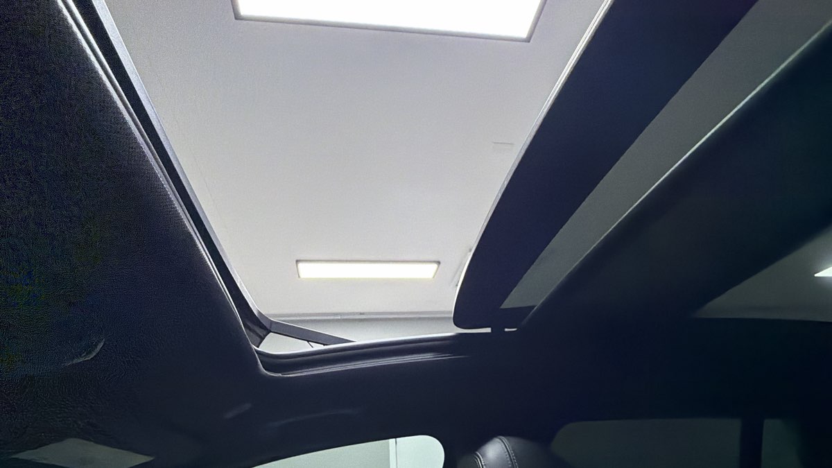 Photo 23 of this BMW X3