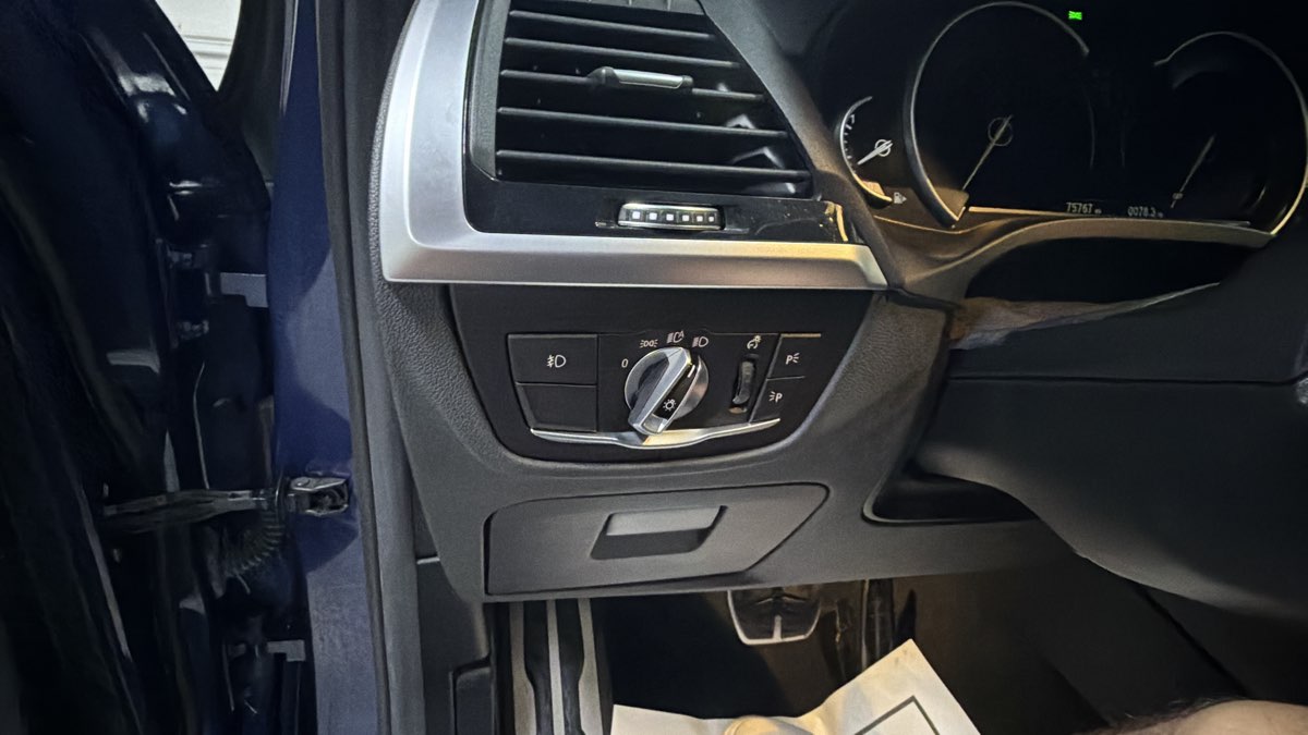 Photo 24 of this BMW X3