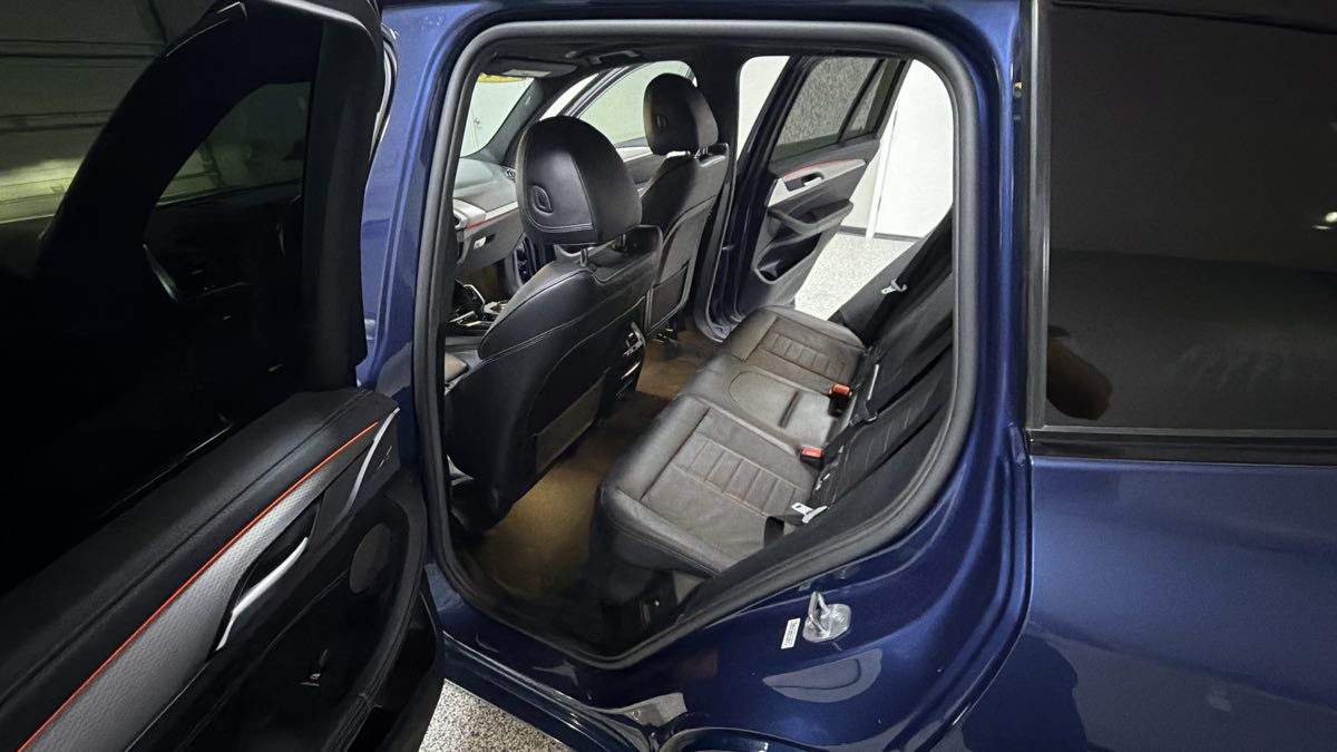 Photo 27 of this BMW X3