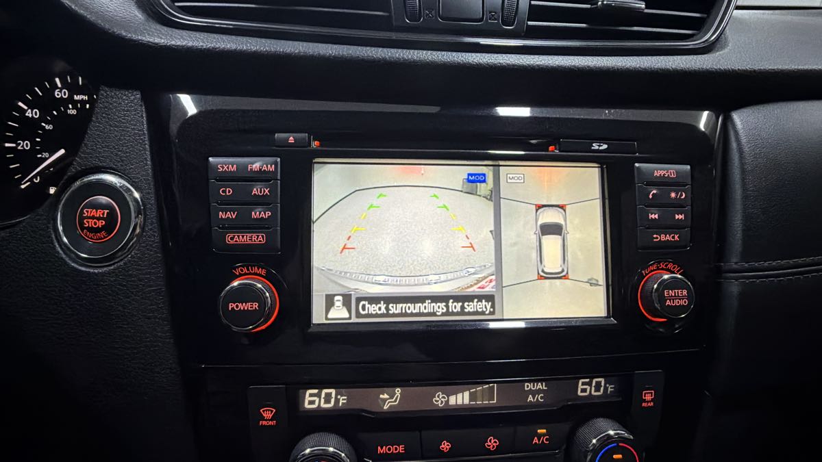 Photo 20 of this Nissan Rogue