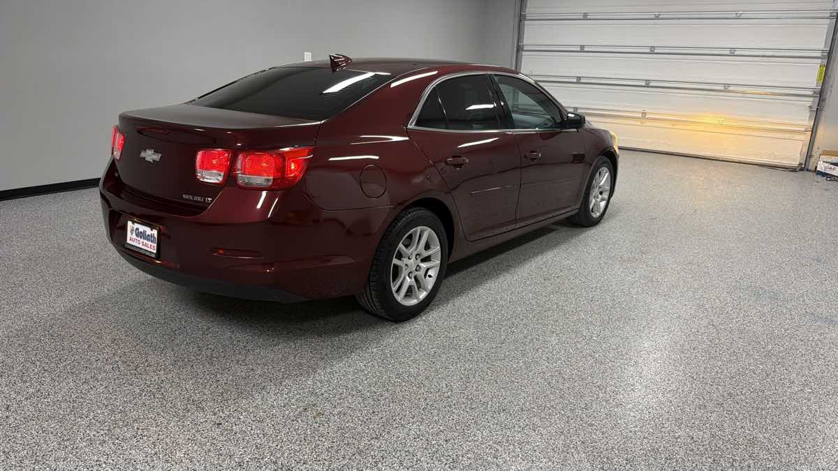Photo 3 of this Chevrolet Malibu