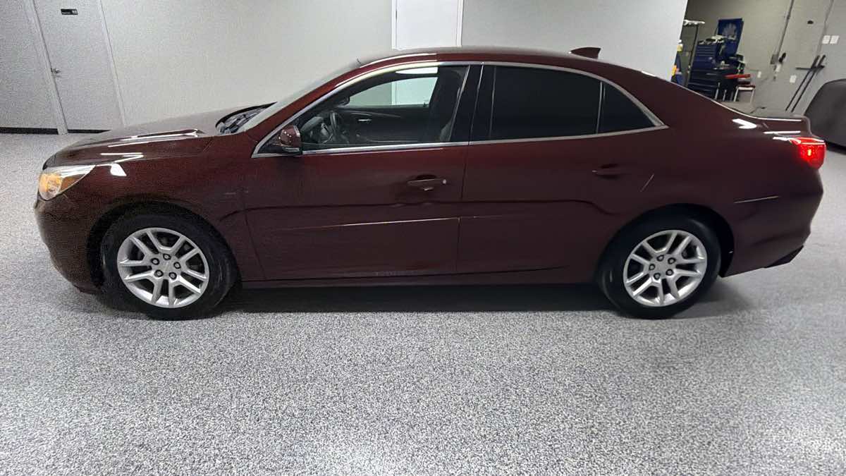 Photo 6 of this Chevrolet Malibu