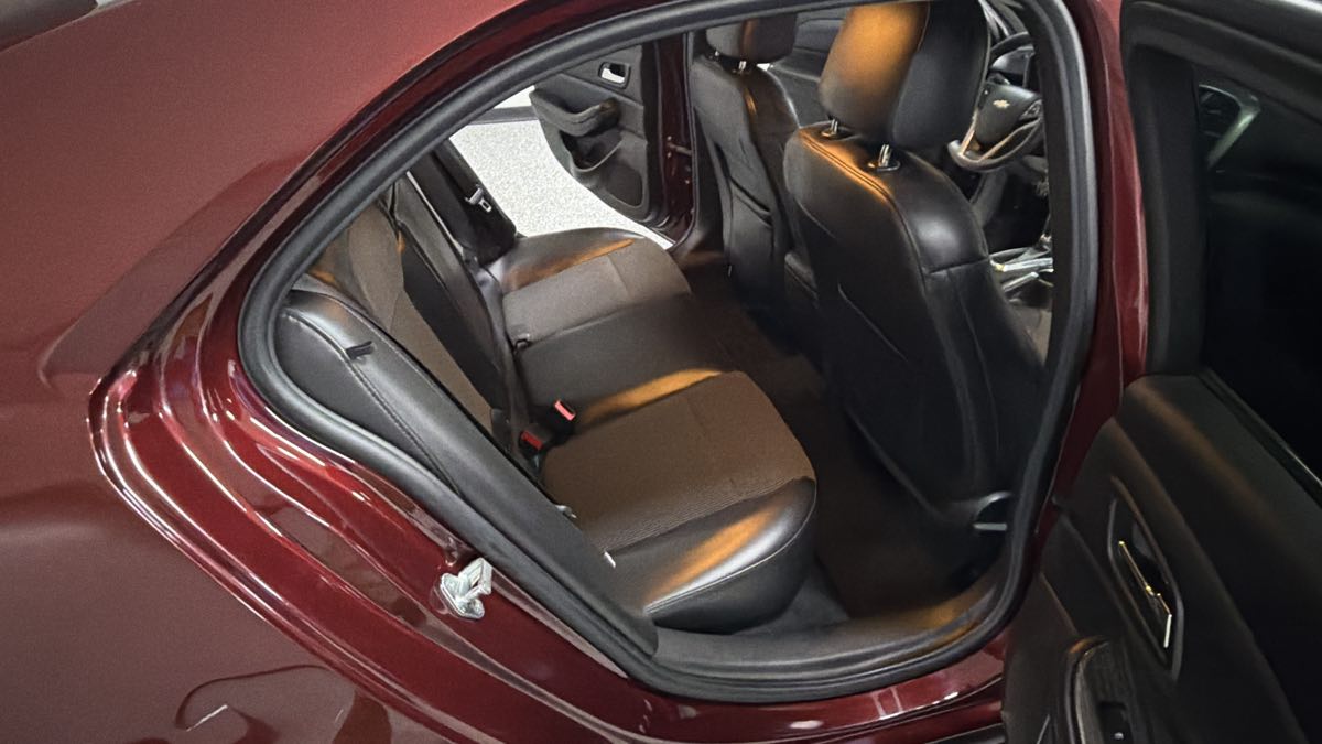 Photo 24 of this Chevrolet Malibu