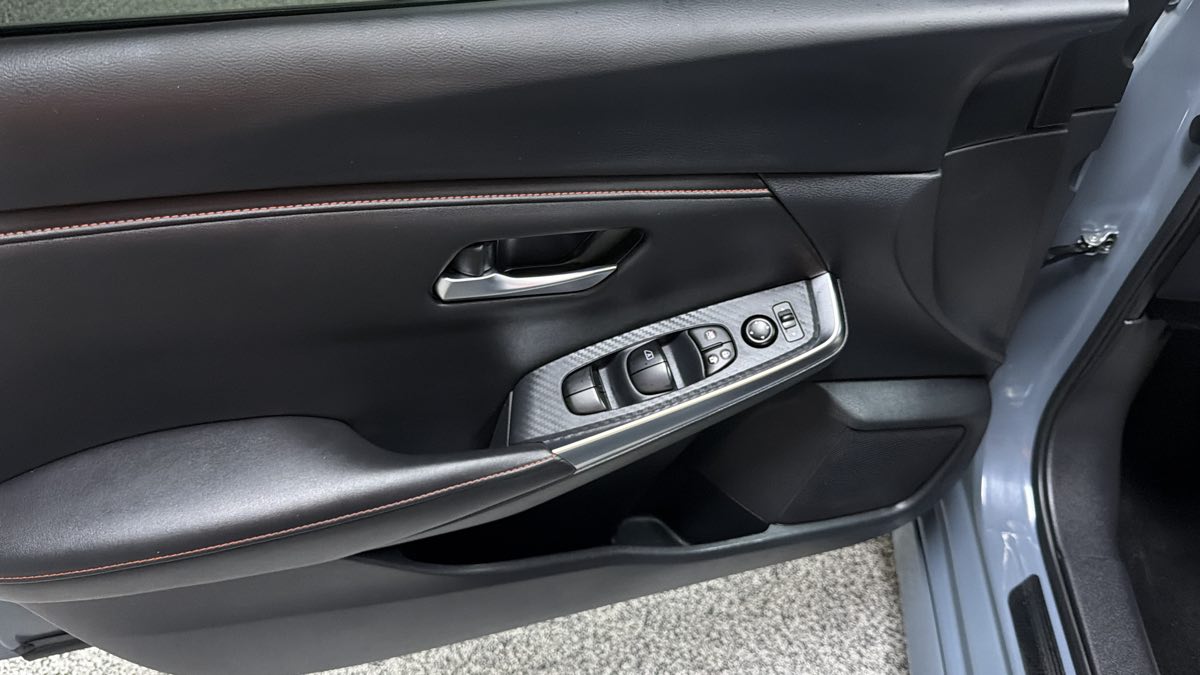 Photo 19 of this Nissan Sentra