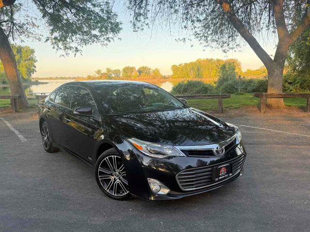 Attitude Black 2015 Toyota Avalon XLE Touring Sedan Front-Wheel Drive Automatic