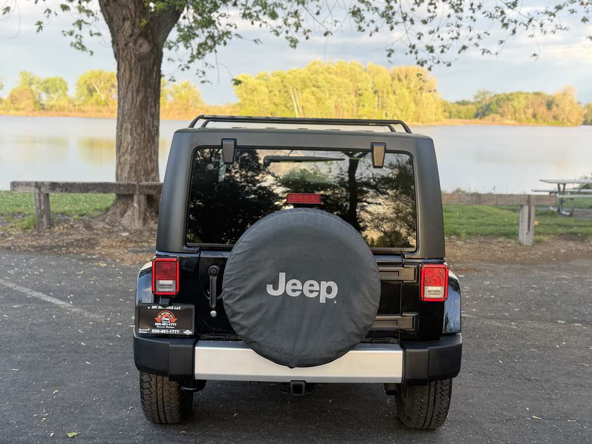 2015 Jeep Wrangler Unlimited Sahara - Photo 5