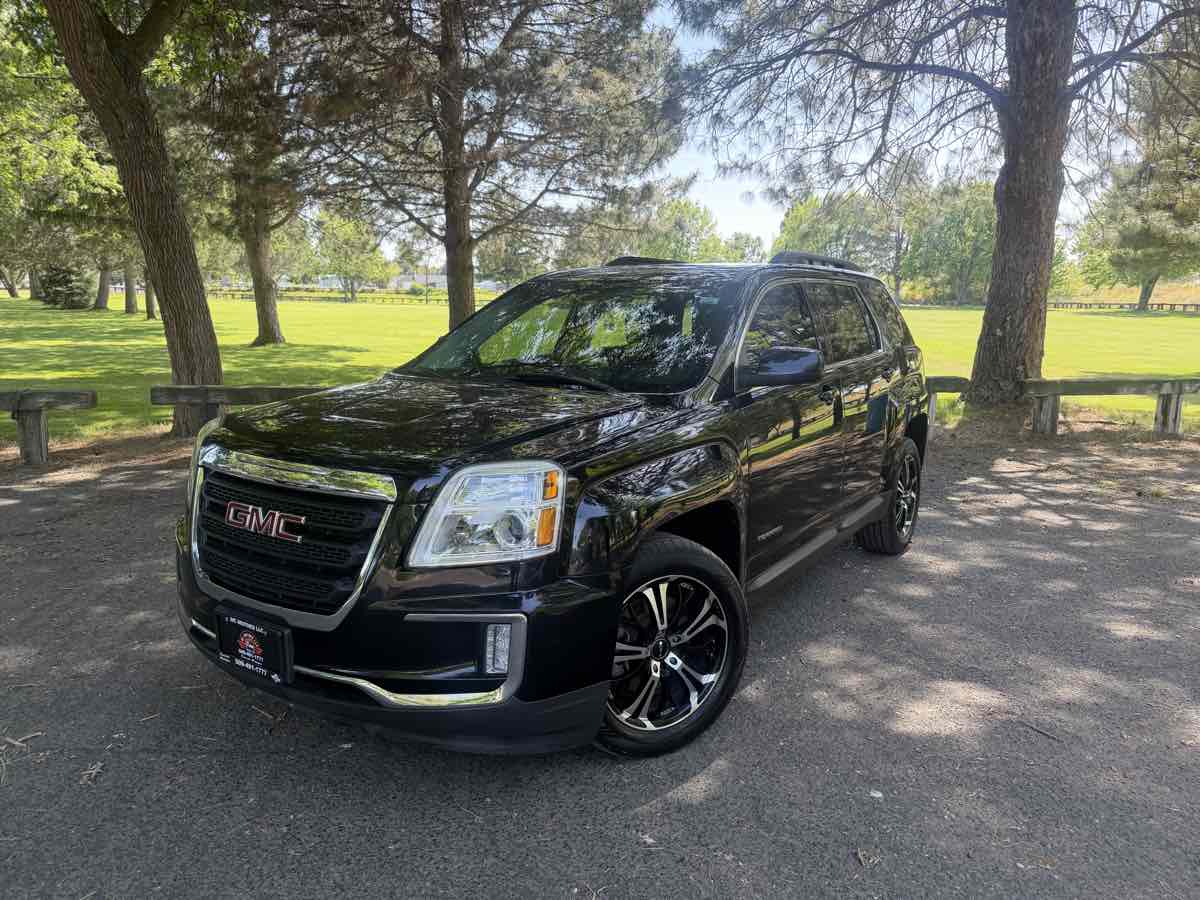 2017 GMC Terrain AWD SLE-2's photo