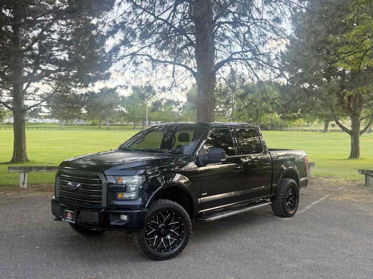 2016 Ford F-150 XL 4x4 SuperCrew 145-in's photo