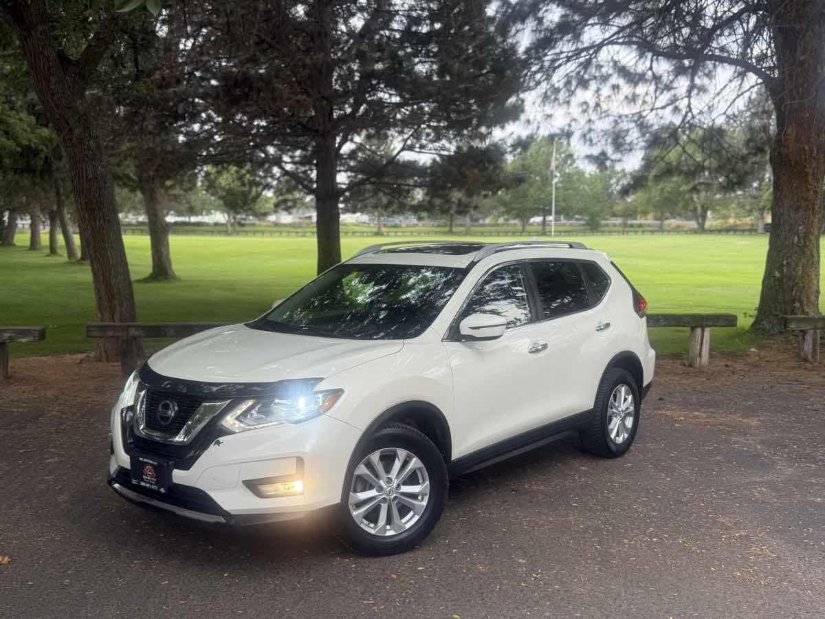 2020 Nissan Rogue SV