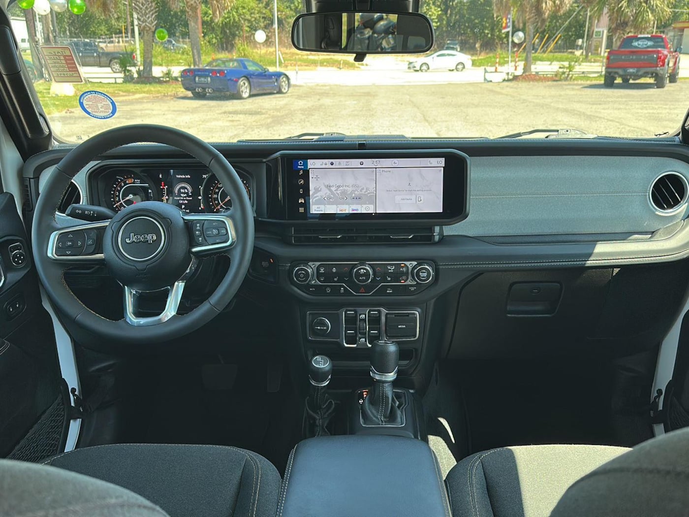 2024 Jeep Wrangler 4-Door Sahara - Photo 3