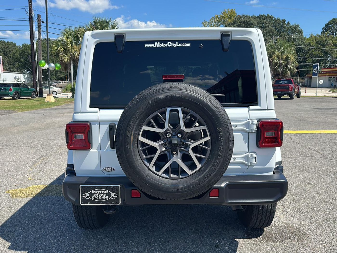 2024 Jeep Wrangler 4-Door Sahara - Photo 7