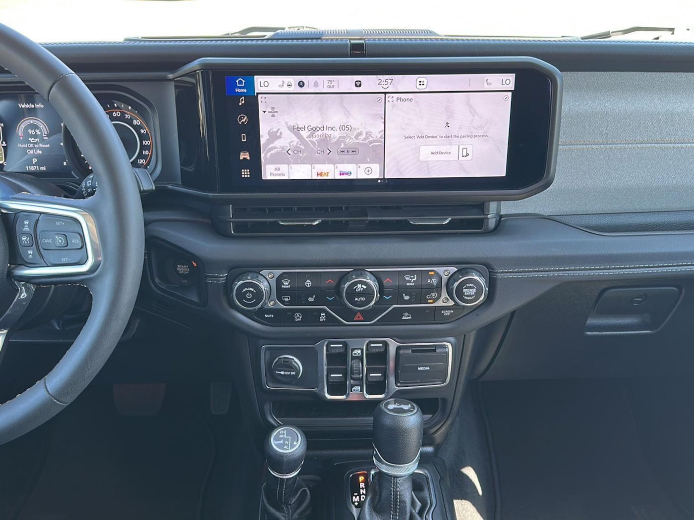 2024 Jeep Wrangler 4-Door Sahara - Photo 24