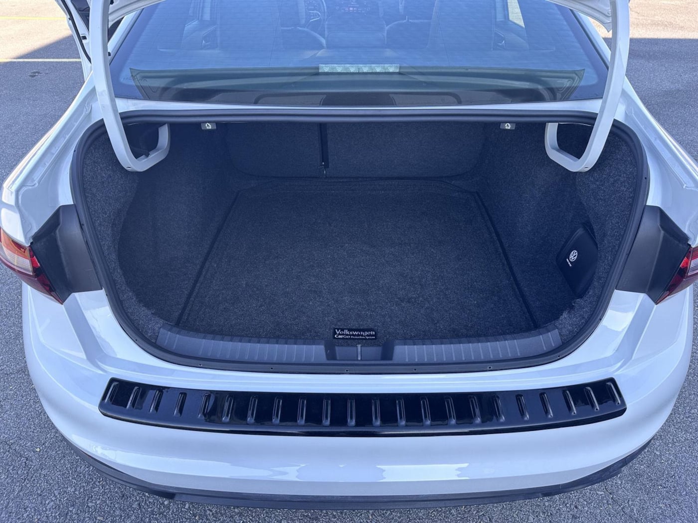 2024 Volkswagen Jetta GLI Autobahn - Photo 12