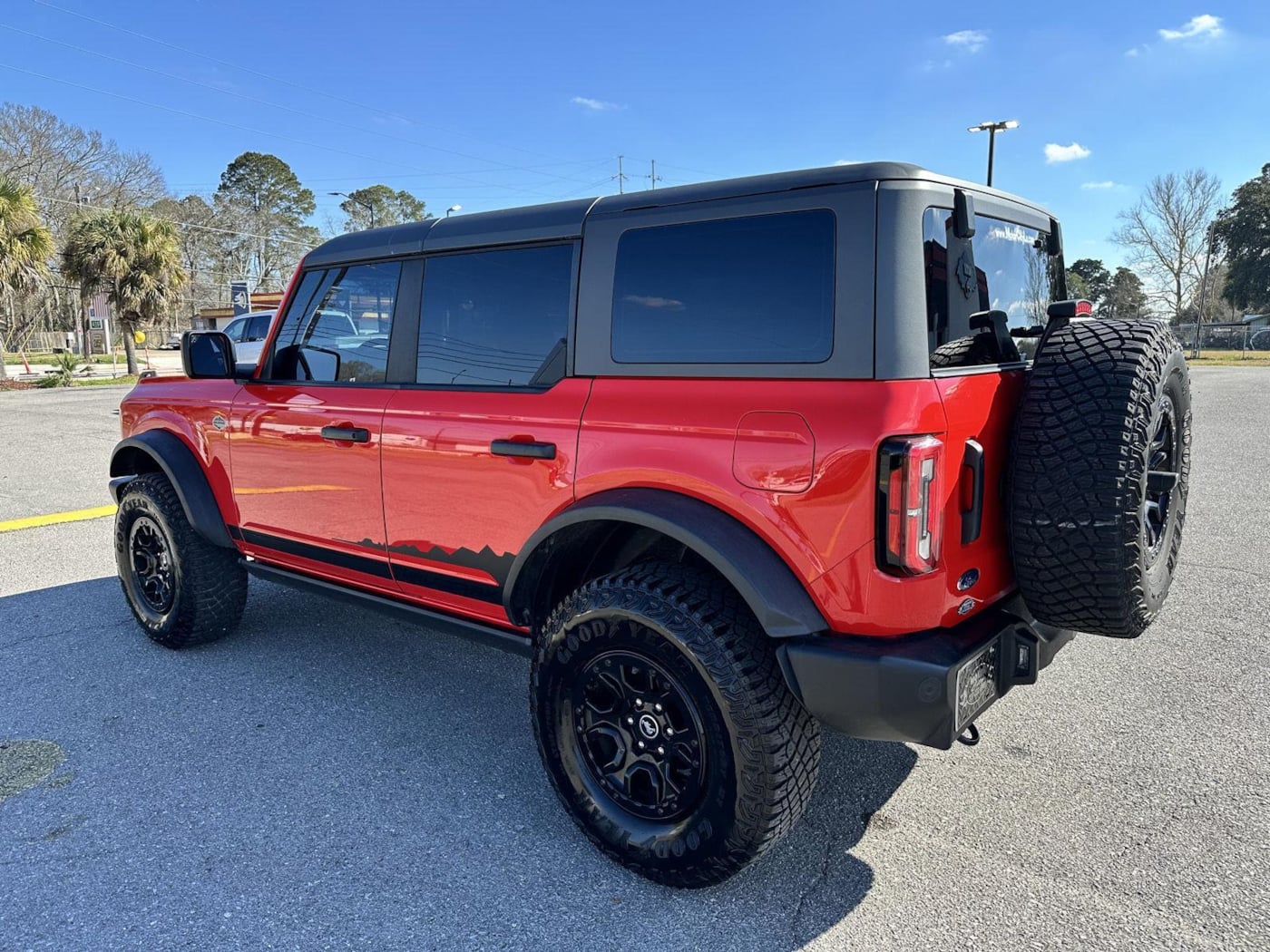 2023 Ford Bronco 4-Door Wildtrak - Photo 4