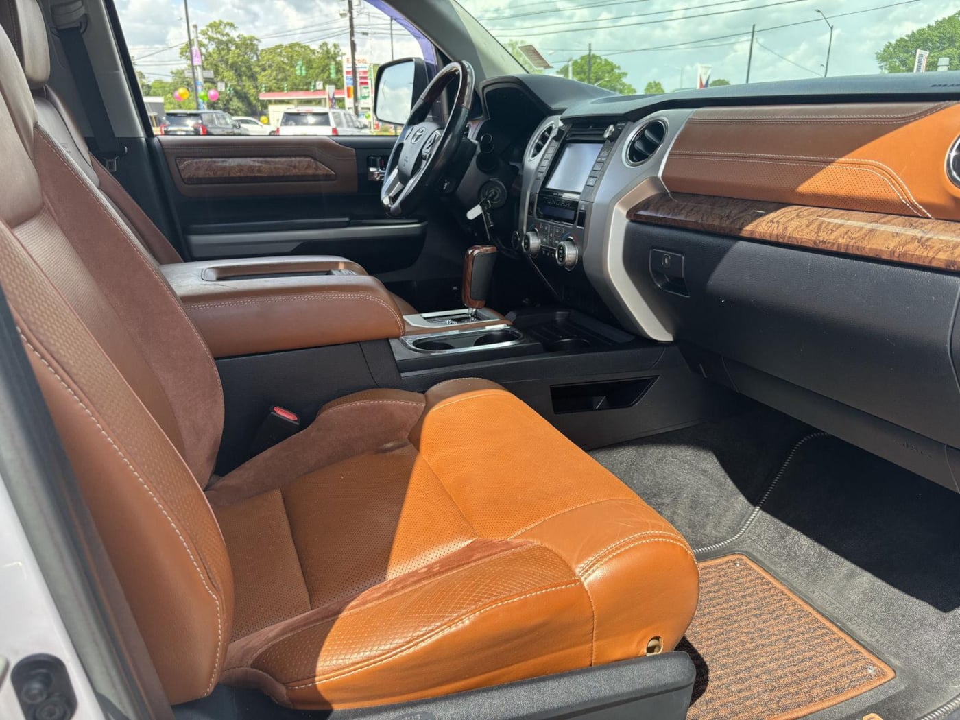 2018 Toyota Tundra Platinum - Photo 10
