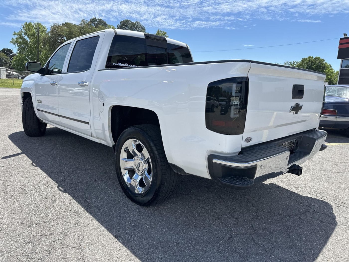2015 Chevrolet Silverado 1500 LTZ - Photo 2