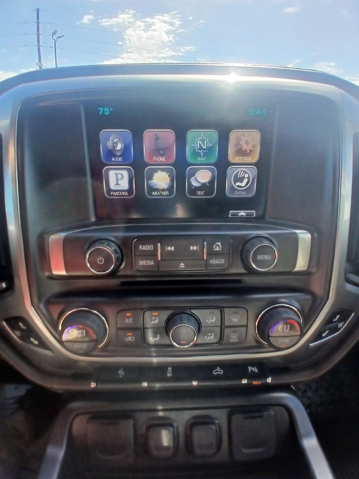 2015 Chevrolet Silverado 1500 LTZ - Photo 19