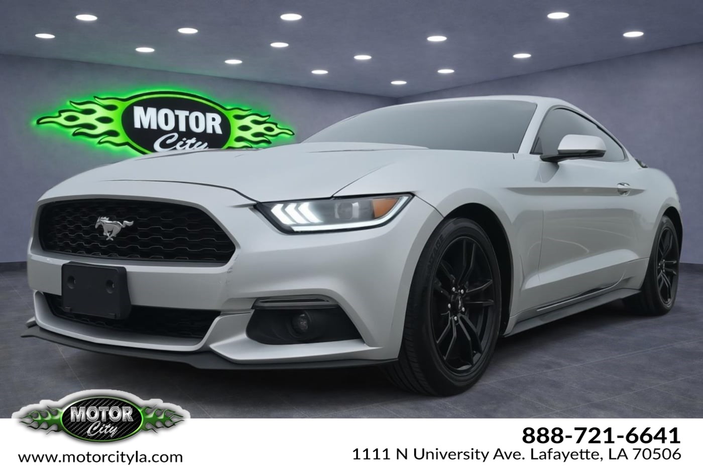 2017 Ford Mustang EcoBoost Coupe Premium's photo