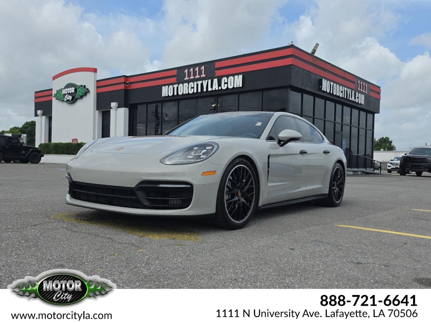 2021 Porsche Panamera 4's photo