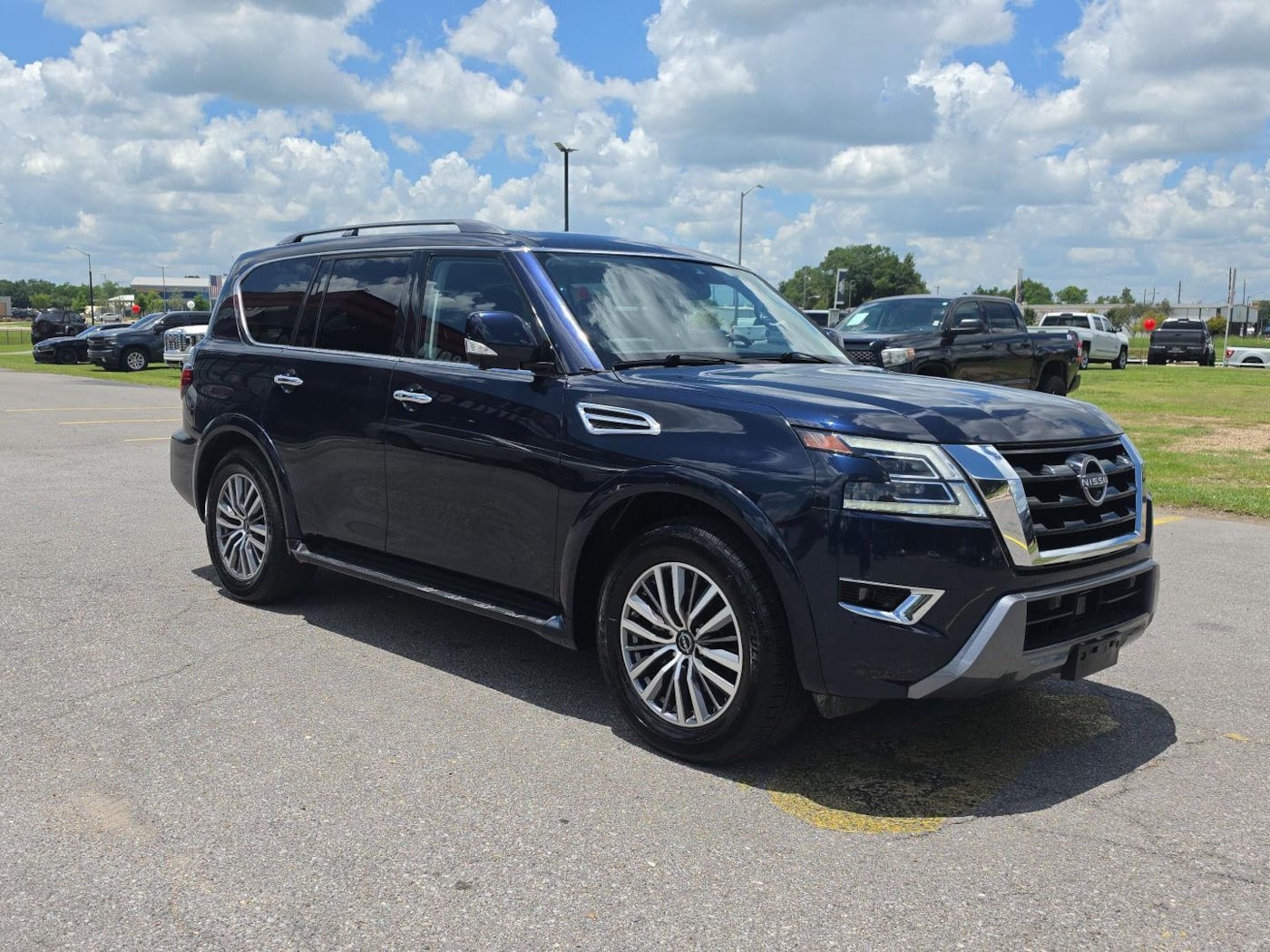 2023 Nissan Armada SL - Photo 9