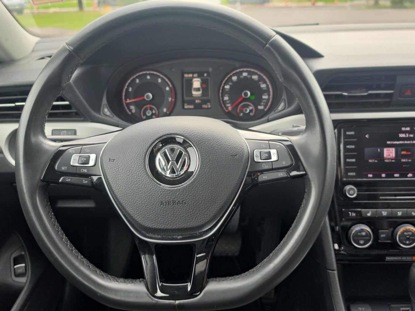 Photo 26 of this Volkswagen Passat