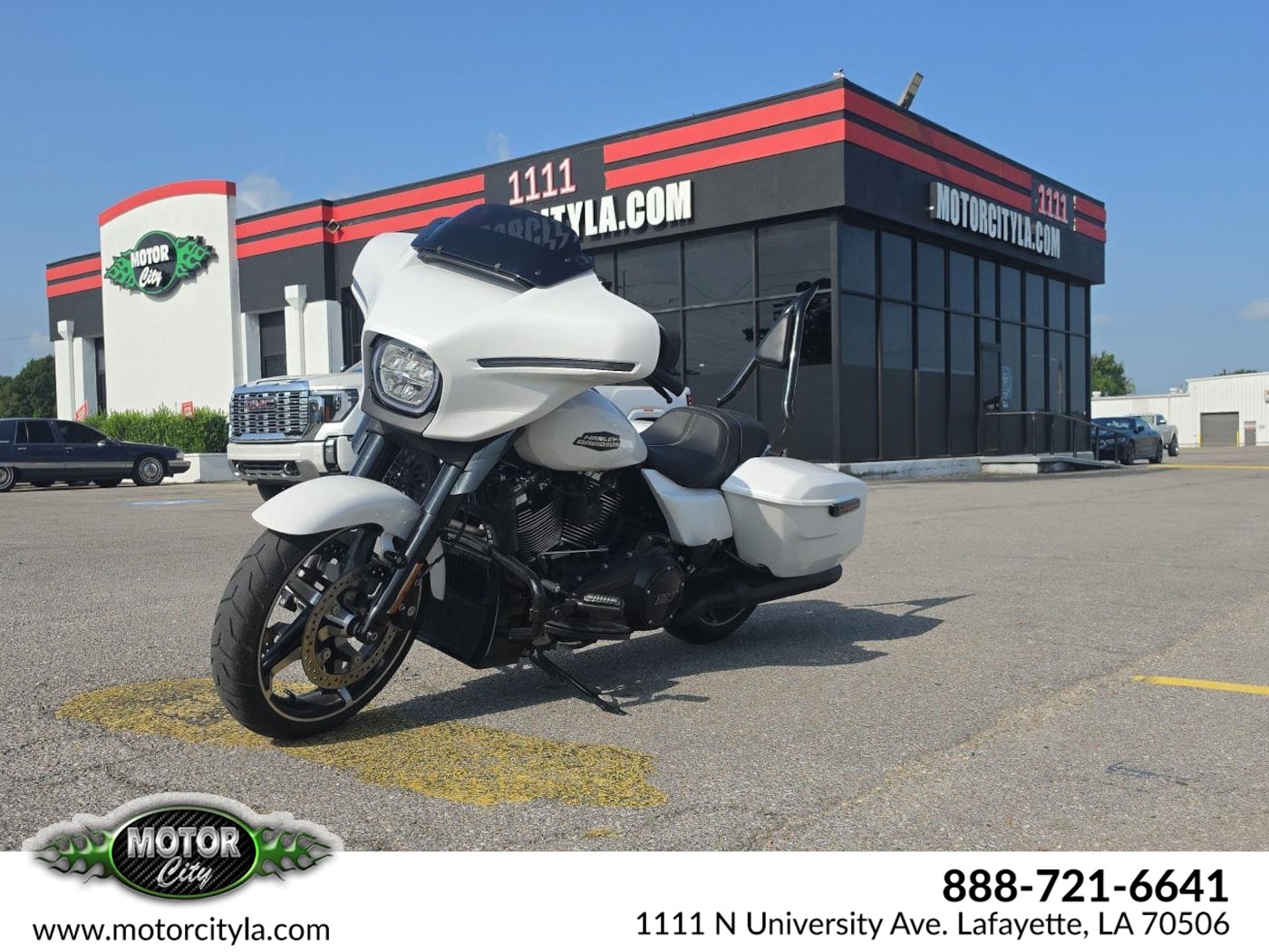 2024 Harley-Davidson Street Glide Base