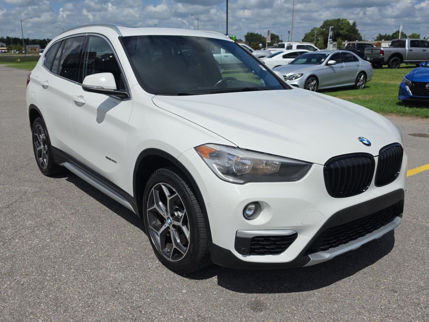 Photo 9 of this BMW X1