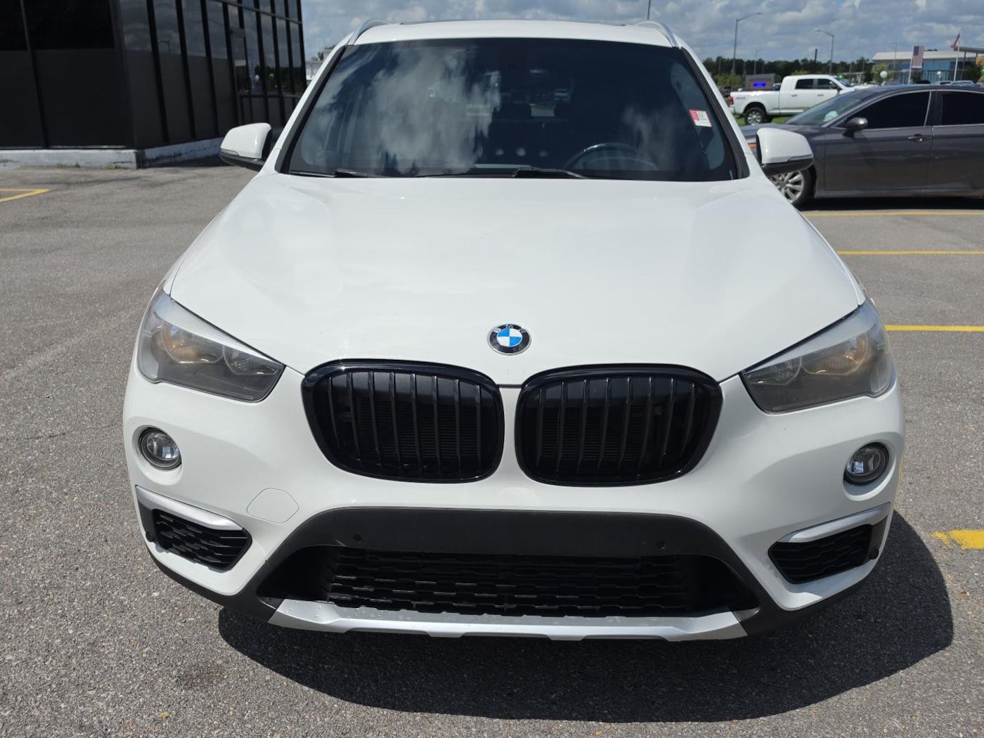 Photo 11 of this BMW X1