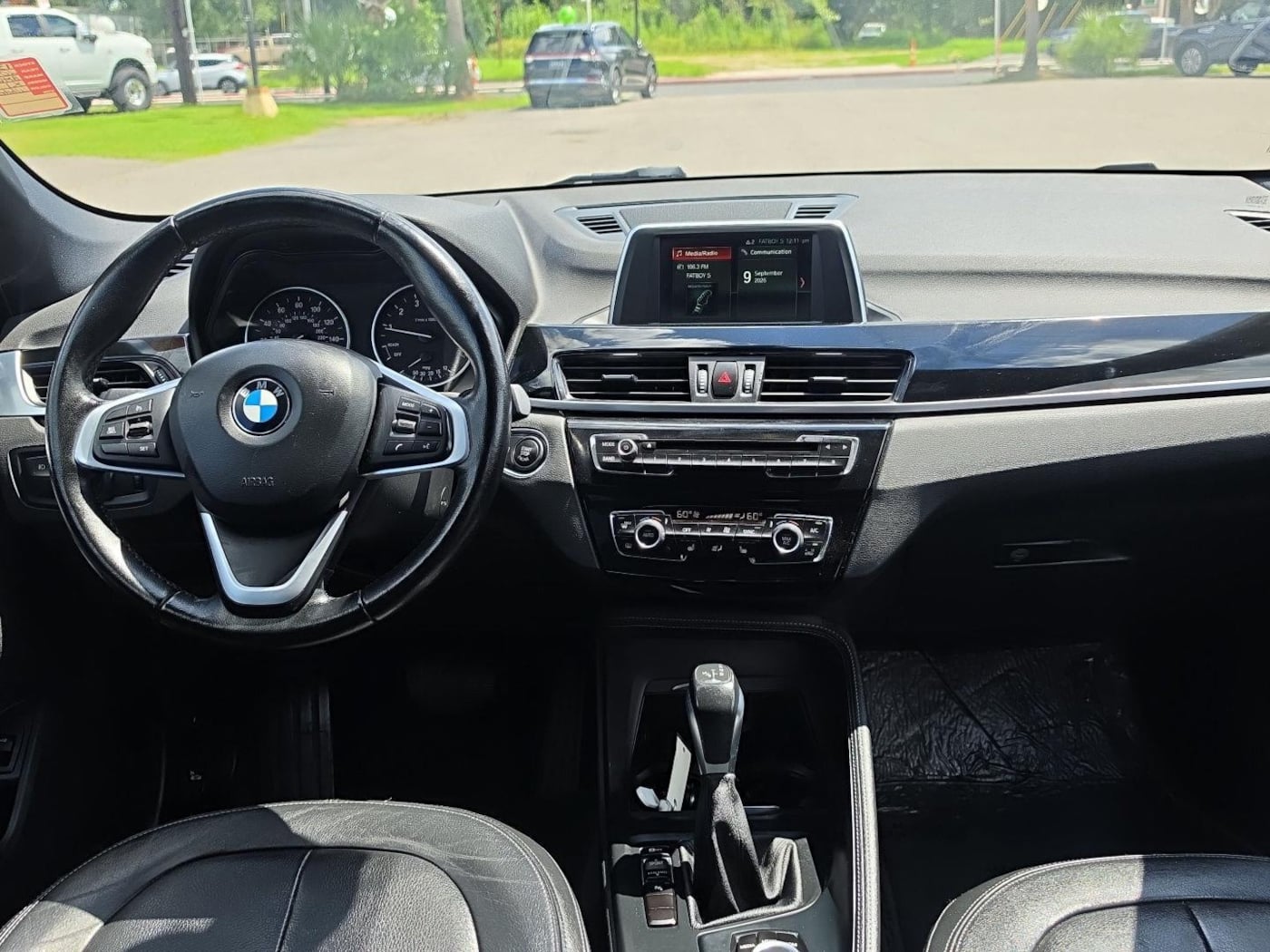 Photo 24 of this BMW X1
