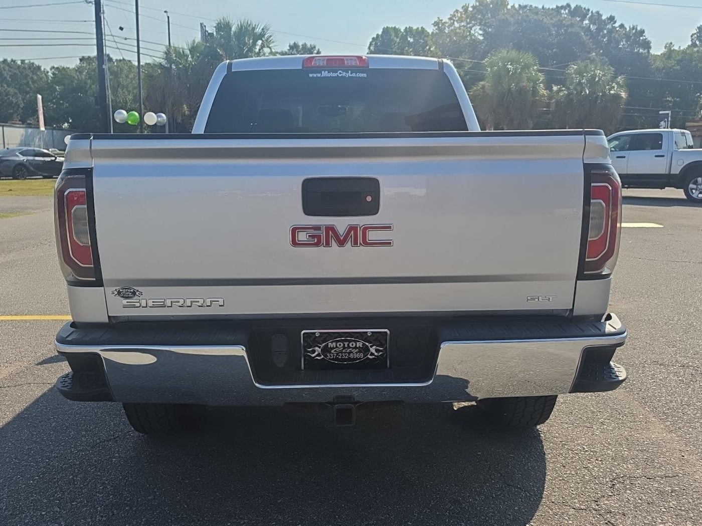 Photo 5 of this GMC Sierra 1500