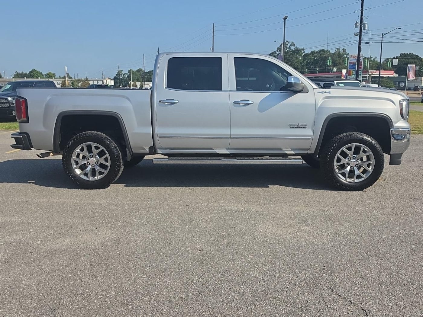 Photo 8 of this GMC Sierra 1500