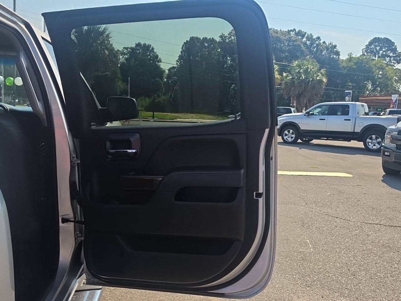 Photo 20 of this GMC Sierra 1500