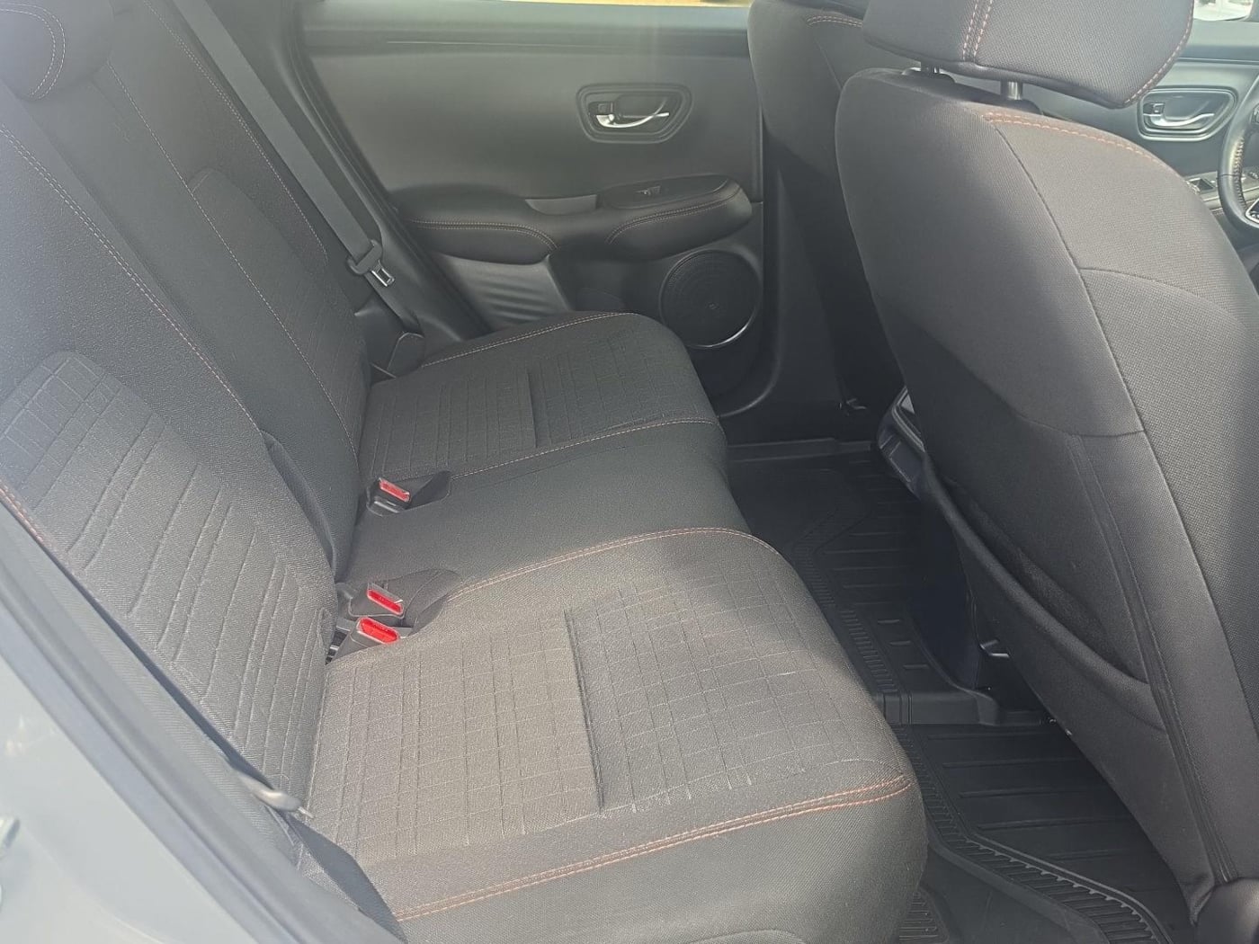 Photo 22 of this Honda HR-V